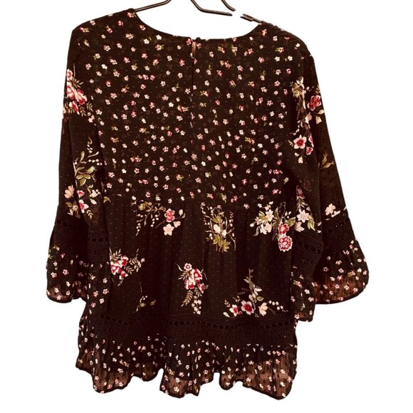 Maeve ANTHROPOLOGIE Small Floral Black Boho Top With Bell Sleeves & Crochet Trim - Picture 3 of 12
